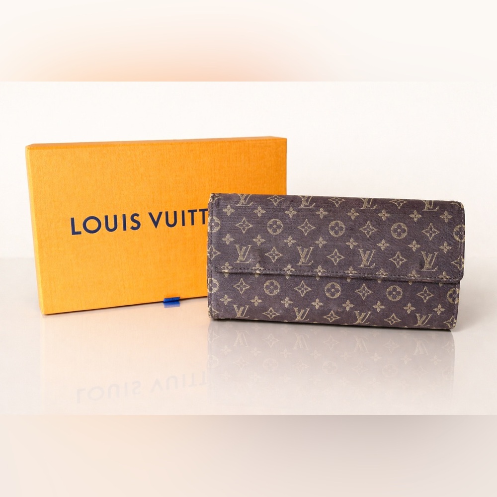 Louis Vuitton Monogram Mini Lin Sarah Wallet